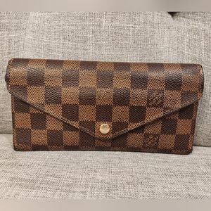 Authentic Louis Vuitton Josephine Wallet